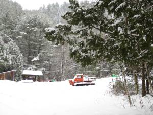 Snow cat people mover