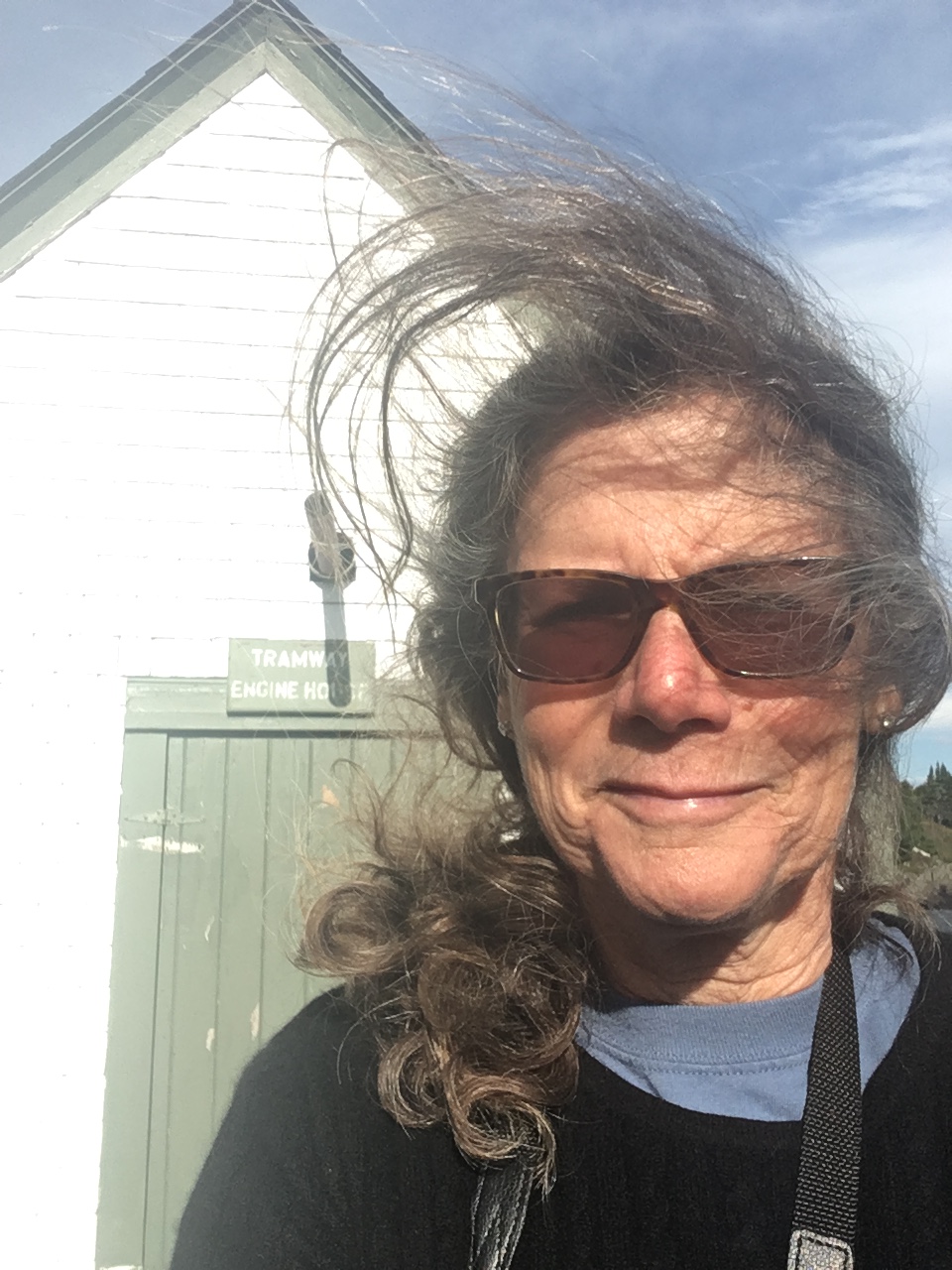 FFE997F7-1F54-4F1E-B089-EF71A6F22F89